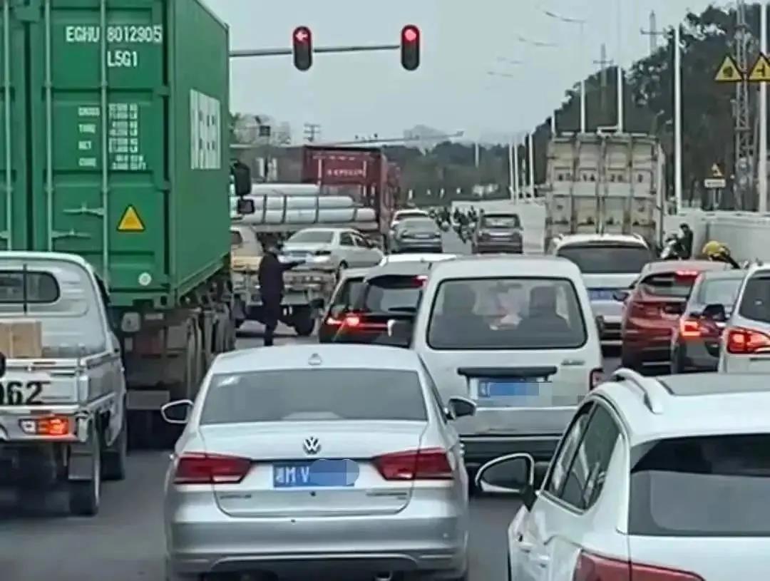 1614994914350709.jpg 1614994914350709.jpg