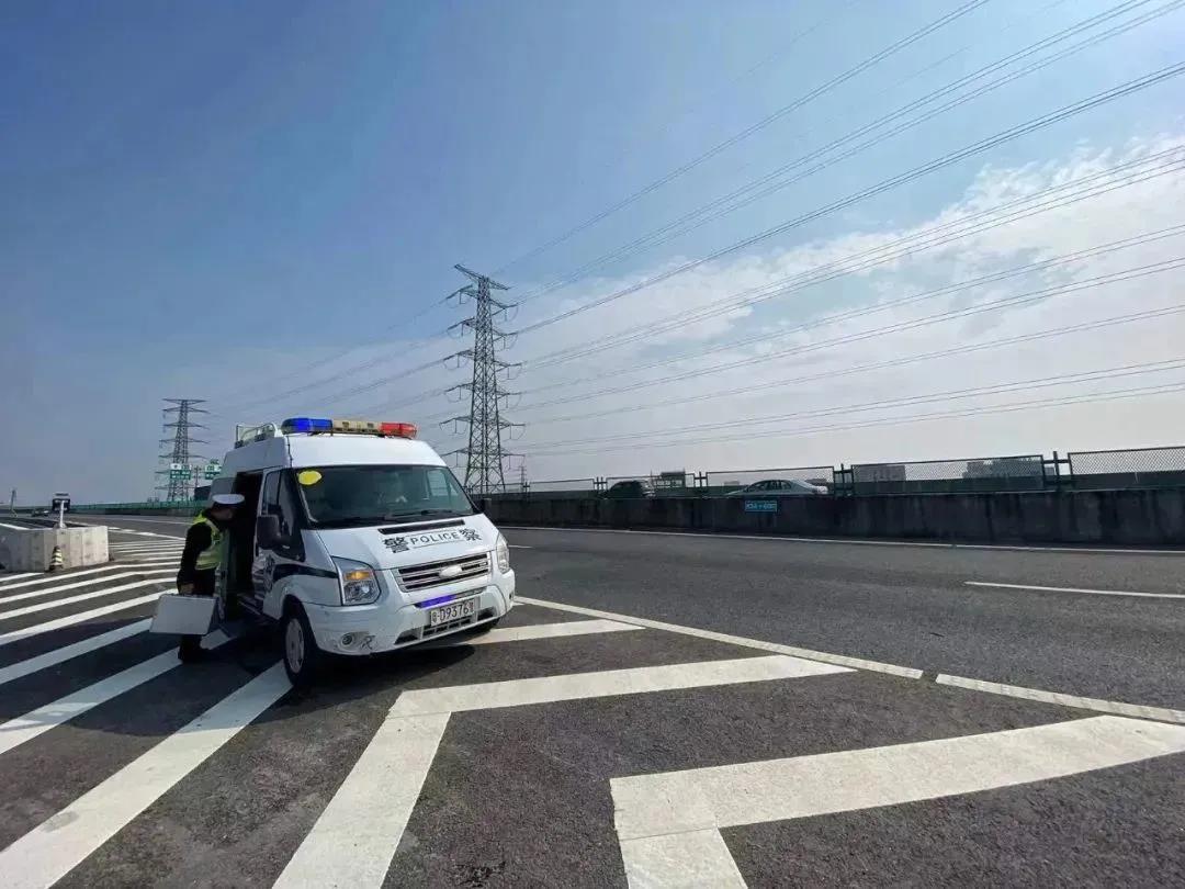 1640656167650812.jpg 4.jpg